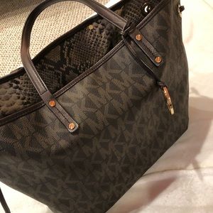 Michael kors tote bag